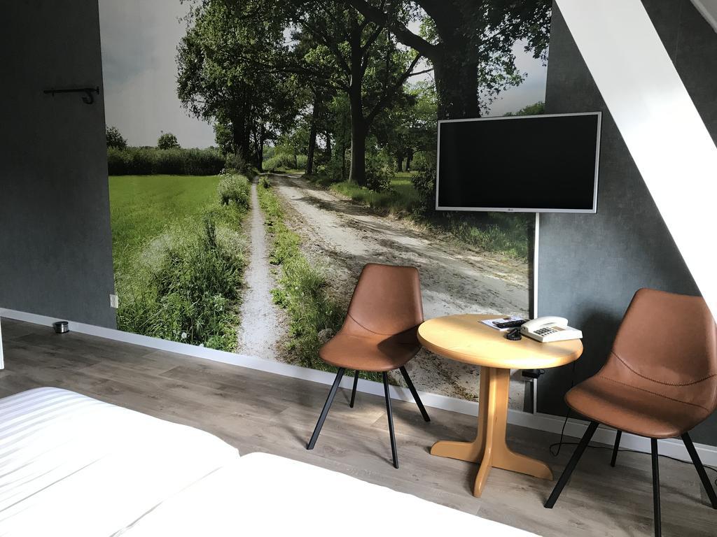 Hotel Restaurant Mondriaan 3*